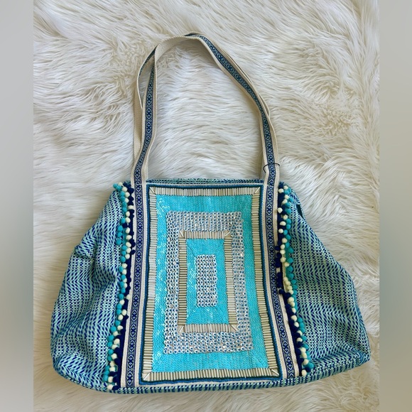 NWOT America & Beyond tote - Picture 2 of 7